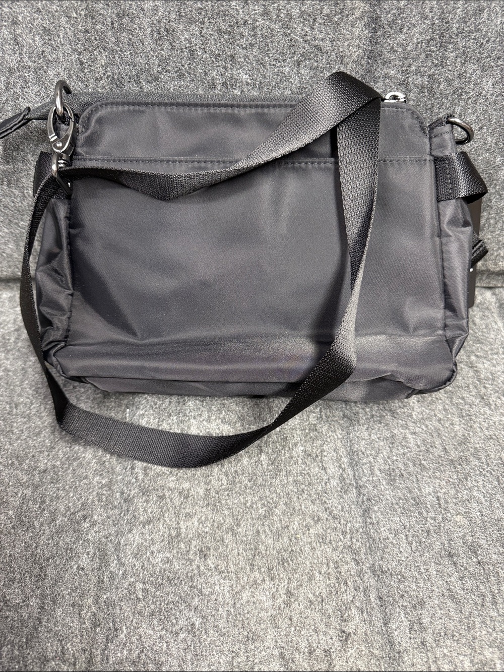 Baggallini Black Nylon Crossbody Messenger Bag - Picture 3 of 10
